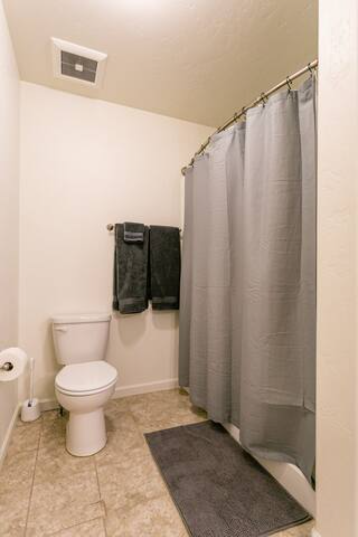 Guest bathroom shower