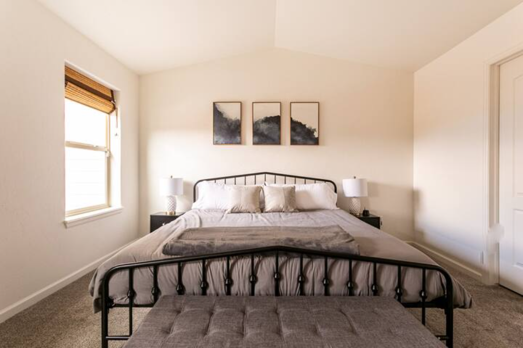 Master bedroom alternate view